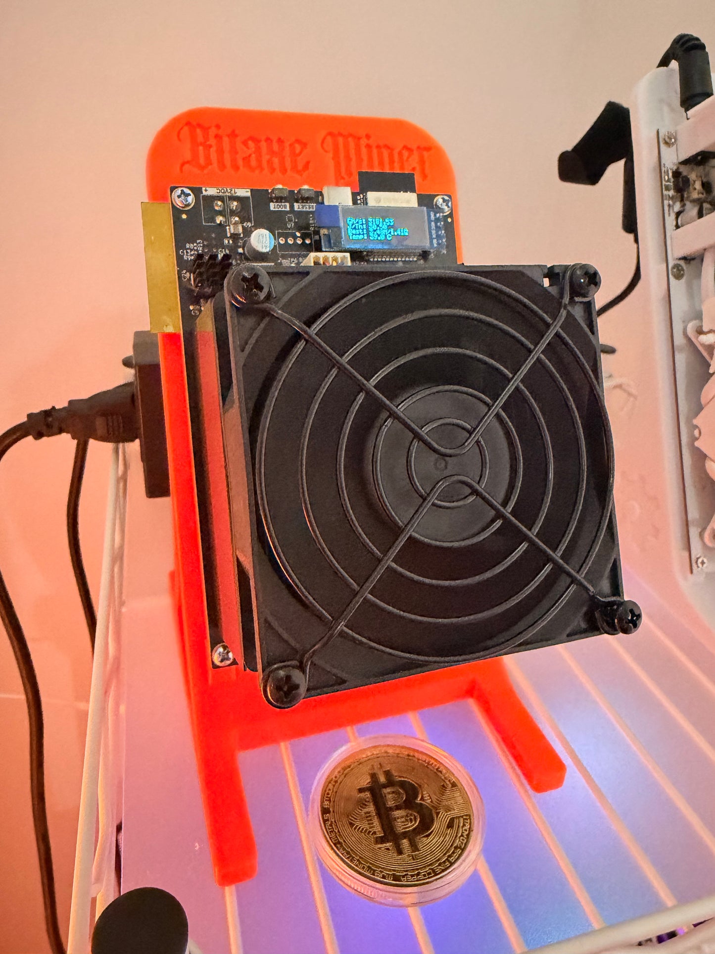 Bitaxe Supra Hex 702 – 4.2TH/s Open-Source Bitcoin Miner | Efficient 90W Solo ASIC for Home Mining